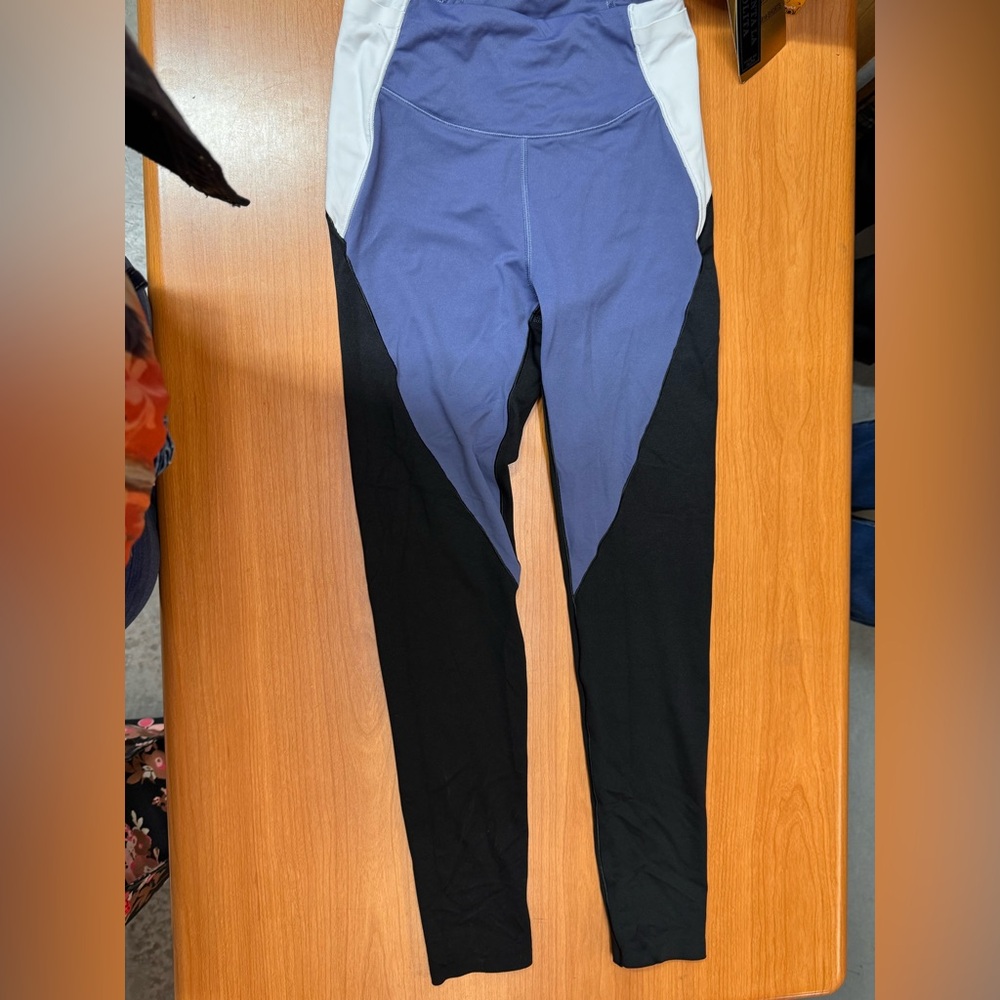 Victoria's Secret Black, Purple & White Colorblock Leggings